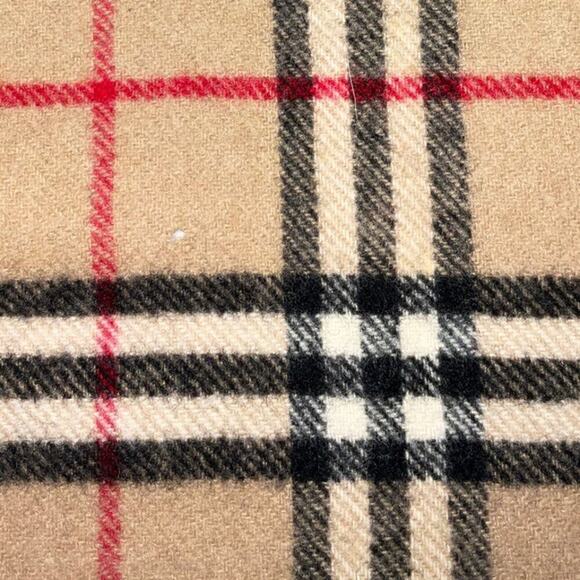 Vintage Burberrys of London Large 100% Lambswool Scarf Made in England - Picture 11 of 14